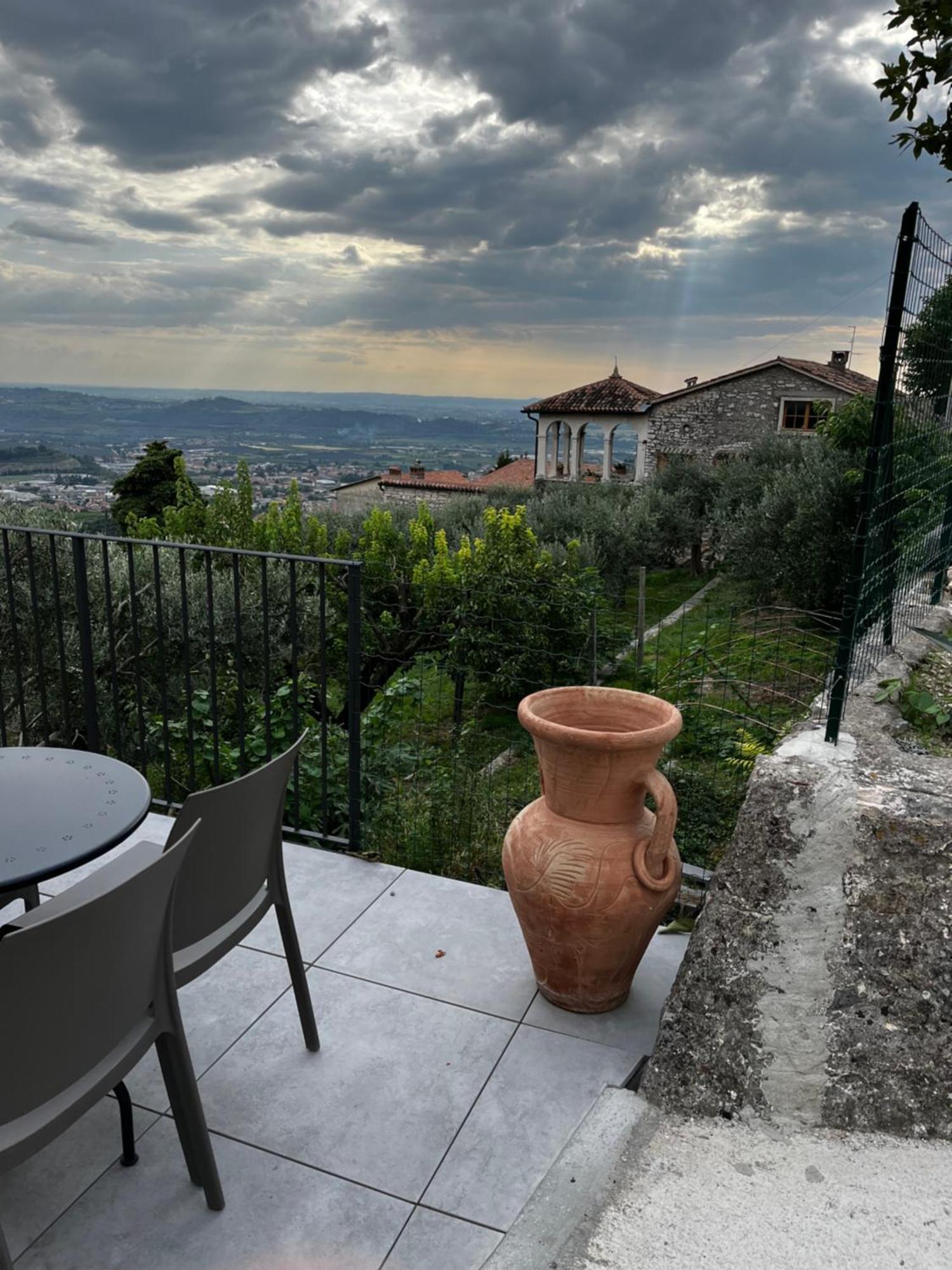 Casa Vacanze Conca D Oro SantʼAmbrogio di Valpolicella Екстериор снимка